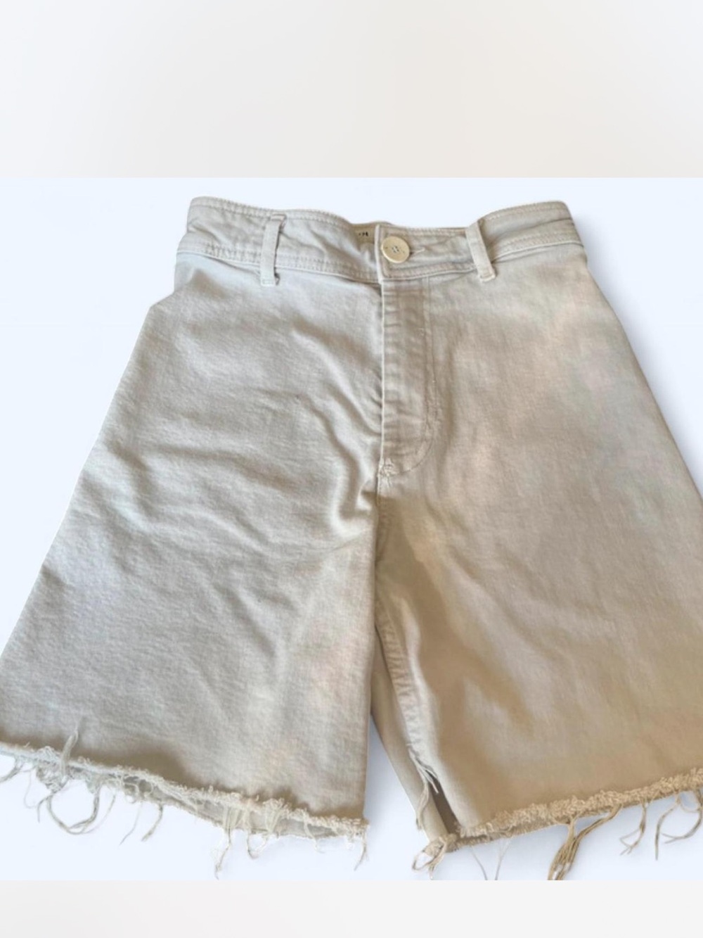 Zara Cream Frayed Hem Bermuda Shorts